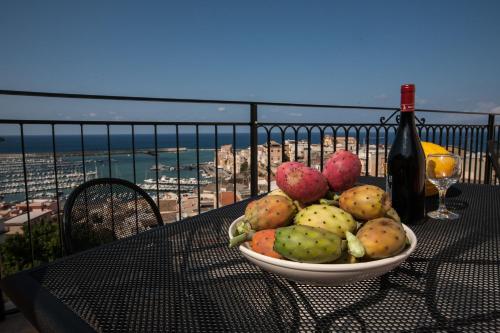Sicilia Ovest - Terrazza Orologio e Terrazza Sul Mare