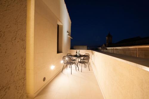 Apartment with Terrace image 10