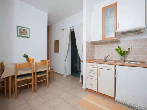 One-Bedroom Apartment with Terrace and Sea View