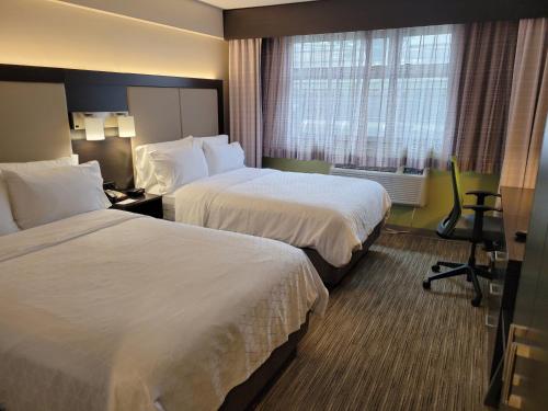 Holiday Inn Express Maspeth an IHG Hotel - image 14