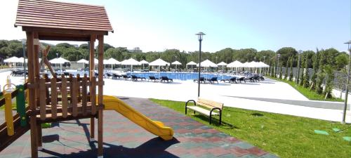 View, TEZMADRA HOTEL in Burhaniye