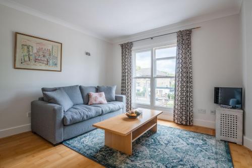 Picture of Pleasant Putney Home Close To The Tube Station By Underthedoormat