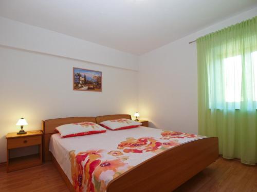 Apartment image 5