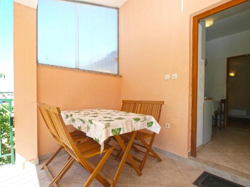 Apartment image 7