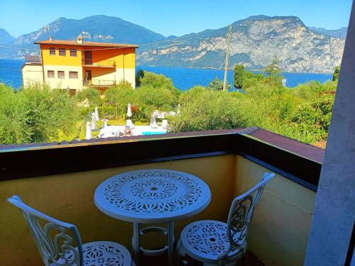 Double room, superior, lake view, balcony