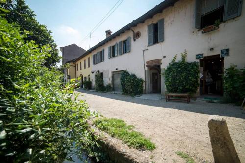 HBHALL Navigli 2 Apartment