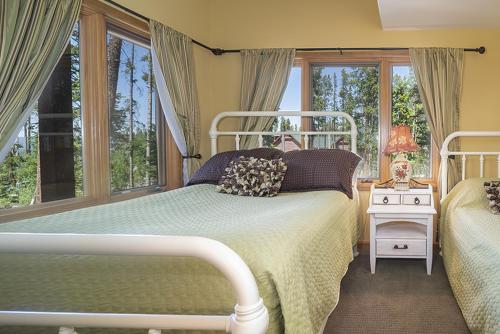 Elk Court home - image 6