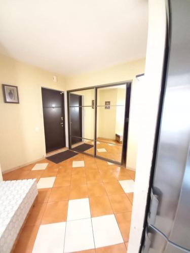 Apartment on Nevskogo 99