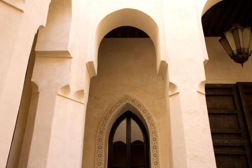 304615663 Dar Darma