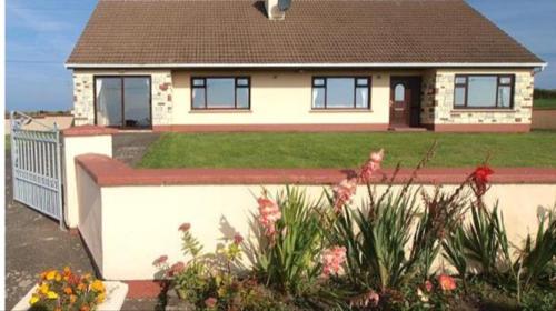 B&B Doonbeg - The Bungalow - Bed and Breakfast Doonbeg