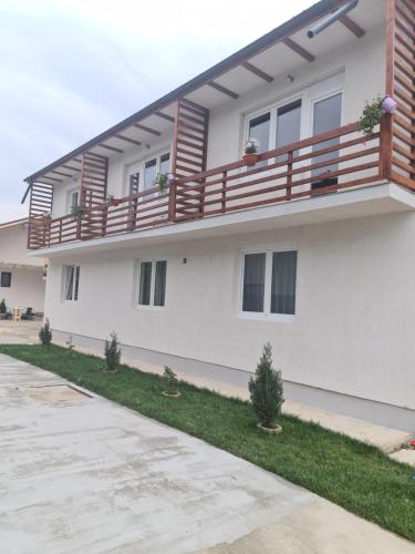 Exterior view of Luca's House ( aeroport Henry Coanda, Therme Bucuresti)