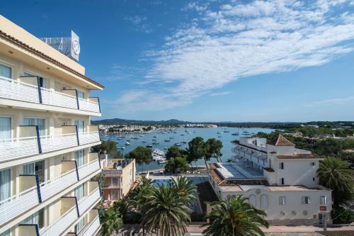 Hotel Vistamar - Adults Recommended - by Pierre & Vacances in Portocolom