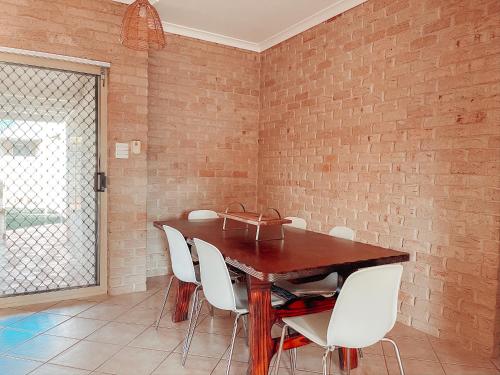 Carnarvon 3BR & 2BA Holiday House in 卡那封