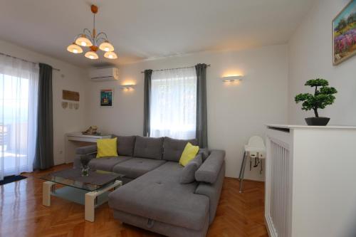 Apartment SKVICALO