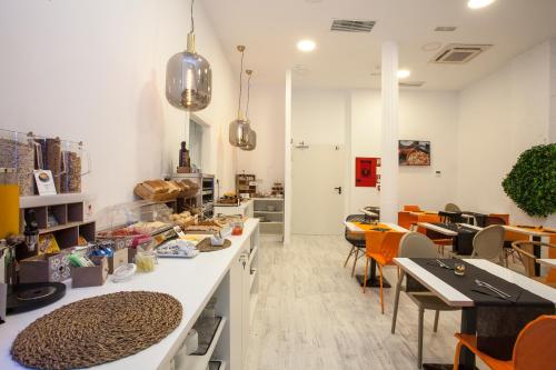 Casual Socarrat Valencia - Adults Only - image 3