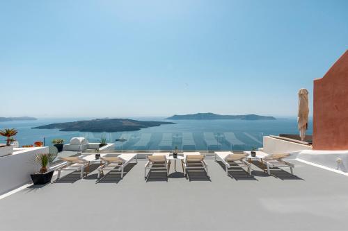 Two bedroom House with Caldera View  room in Caldera Senses