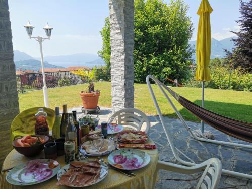 B&B Luino - Bnbook Apartment La Motte - Bed and Breakfast Luino