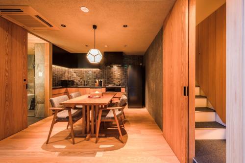 樺屋 四条高瀬川 Kabaya Shijo Takasegawa