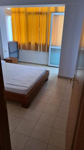 Pallati Bardhe e Blu