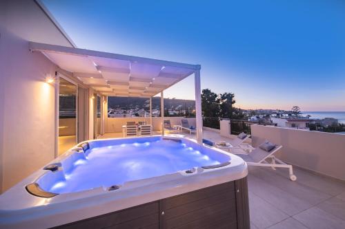 Rainbow Apartments - image 3