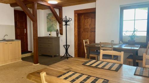 Koplietošanas atpūtas telpa ar TV, Ubytování Smrk (Ubytovani Smrk) in Nove Mesto pod Smrkem