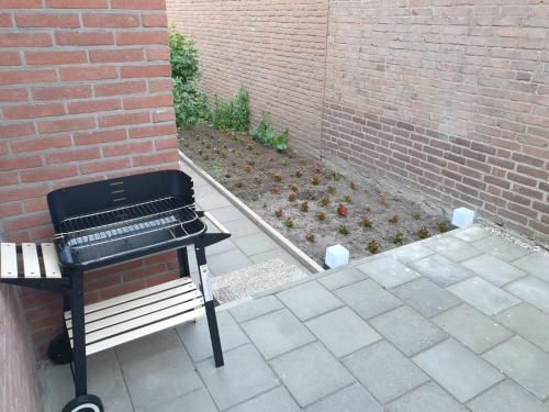 Facilities, Cosy house in the heart of the center! in Oostburg