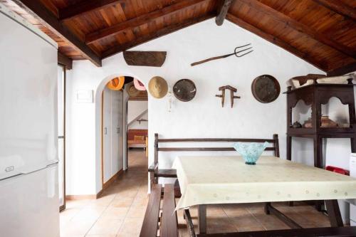  114 LA LADERA Rural House by Sunkeyrents in Pájara