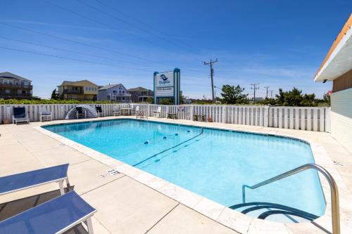 Dolphin Oceanfront Motel - Nags Head - image 38