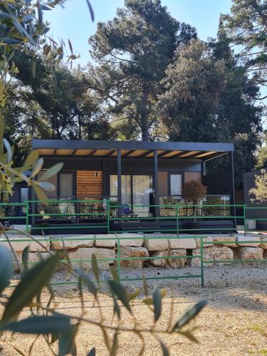 Luxury Mobile Homes Ivaci — rental in 1 Porton Biondi, Rovinj HR, 52210
