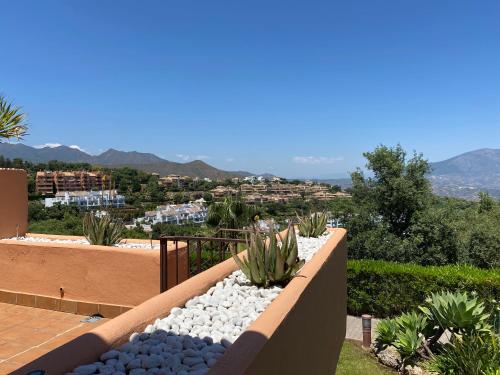 Marbella Hill View - EaW Homes