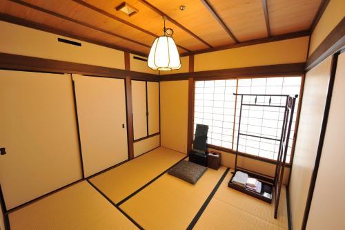 Japanese Room - Non-Smoking