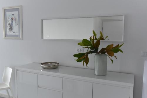 Buric House - M suite - 95m2 and 54 m2 terrace, Rovigno (Rovinj) (foto 6)
