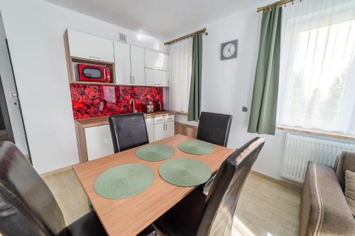Villa Mikołajki Popiełuszki 8