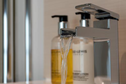 Apple Tree Bed and Breakfast - image 6