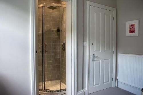 Apple Tree Bed and Breakfast - image 13