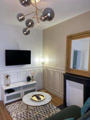 Bella Mia - Chic apartment near Orly Rport 15mns frm Paris 5