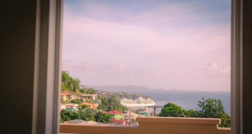 Tempat Menarik Berhampiran, Royal Bliss Apartment Suites in Kingstown