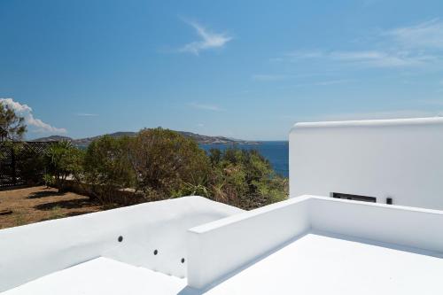 Tagoo Black Mykonos - image 6