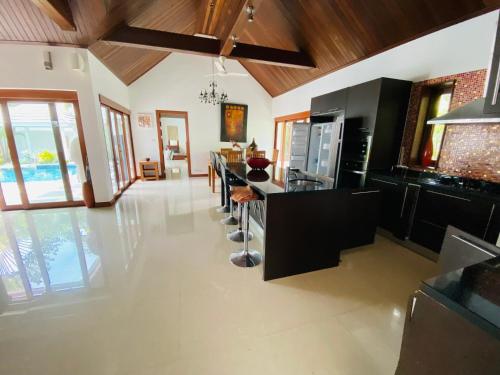 3 Bedroom Villa SDV033-just 3 minutes walk to the beach-By Samui Dream Villas