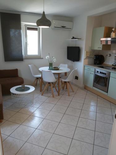 المرافق, Ferienwohnung mit 2 Schlafzimmer oder Studio Apartment - Istrien-Fiorini in Fiorini