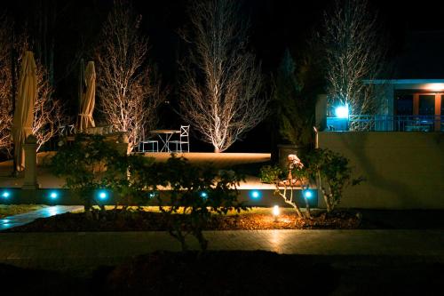 Thistle Hill Guesthouse - walk to many wineries and restaurants