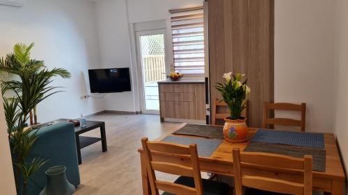 'Aegean Breeze' Lux & Cozy Apartment in Nea Makri