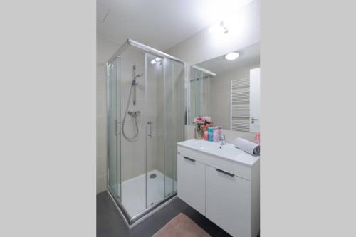 Bright studio, 10min to the Centre, free Parking, Praha (fotografie 6)