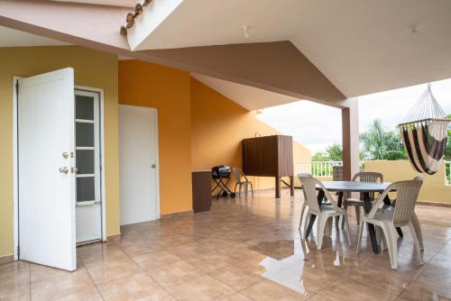 Landing View 204 with private rooftop terrace