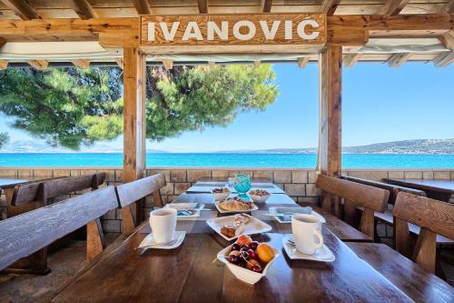 Apartments & Bungalows Ivanović - main image