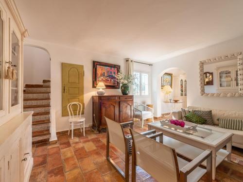 Holiday Home L'Oustalounet by Interhome in La Croix-Valmer