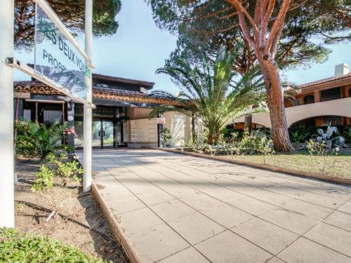 Apartment Les Deux voiles-1 by Interhome Apartment Les Deux voiles-1 by Interhome