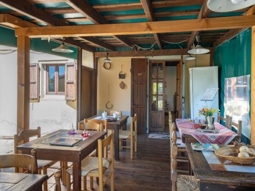 Holiday Home Il Castagneto-1 by Interhome in Понтефракт