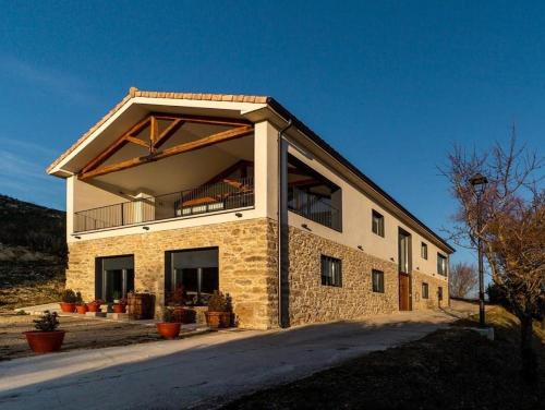  CASA SARTZALETA-Navarra-España in Aramendía