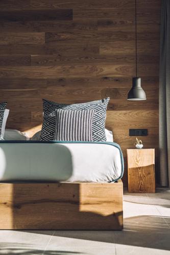 Las Gaviotas Suites Hotel & Spa - image 13